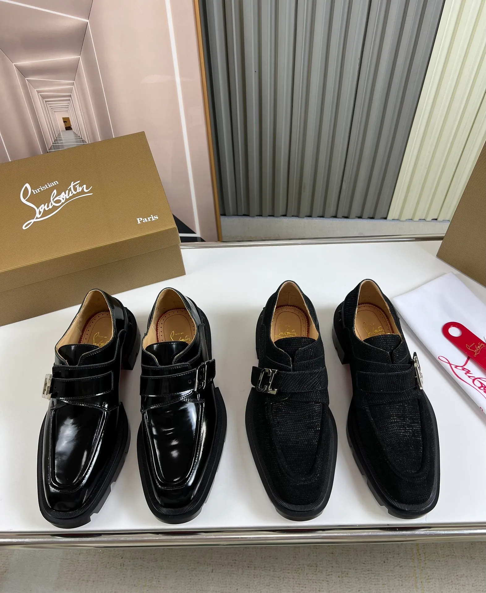Men's shoes 💰720💰 CL's popular red-soled boots 🆑1:1 original mold, Christian* Louboutin, imported open-edge beaded cowhide leather on the upper + water-dyed cowhide lining, original outsole ⬆️ Wear-resistant and non-slip, full set of counter packaging 🎁38-45 (customized for 45, non-refundable)